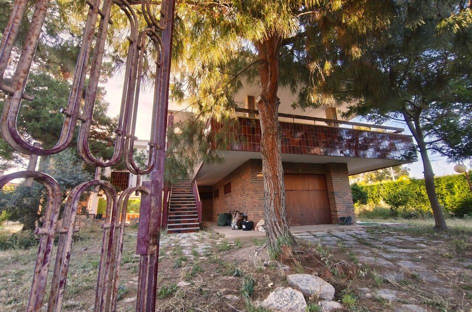 Villa in Santiago de la Ribera