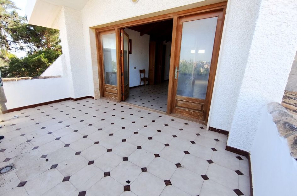 Villa in Santiago de la Ribera