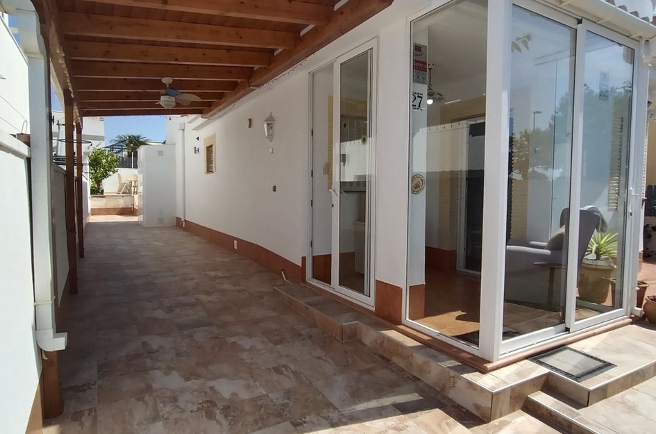 Villa in Jerónimo y Avileses