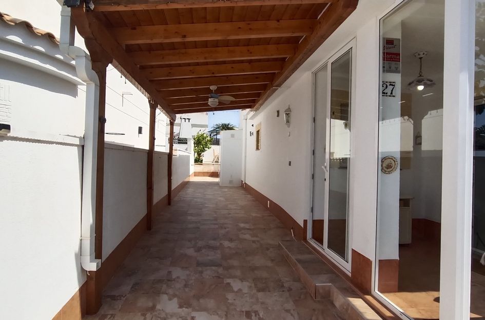 Villa in Jerónimo y Avileses
