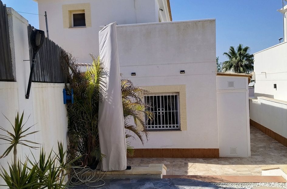 Villa in Jerónimo y Avileses