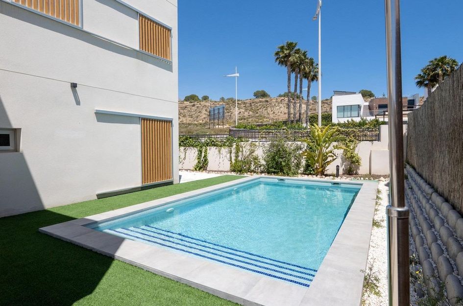 Villa in Castillo de Montemar