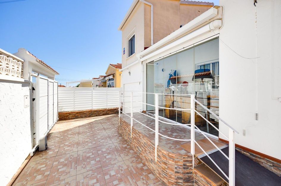Villa in La Marina