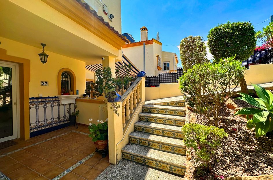 Villa in Dehesa de Campoamor