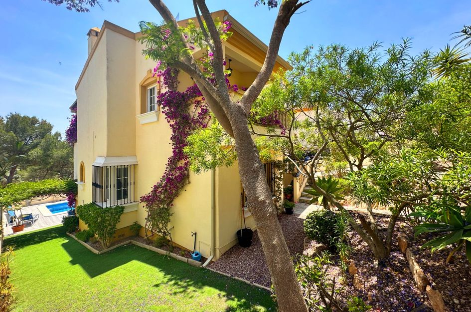 Villa in Dehesa de Campoamor