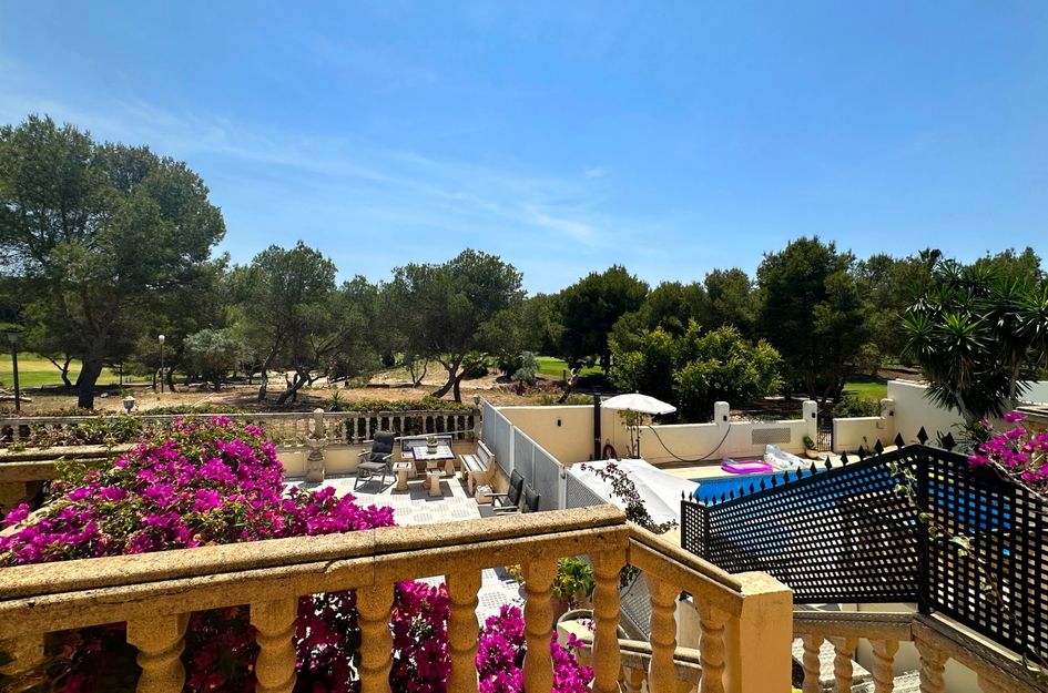 Villa in Dehesa de Campoamor