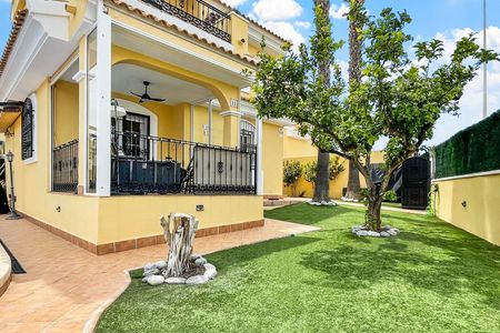 Villa in Castillo de Don Juan