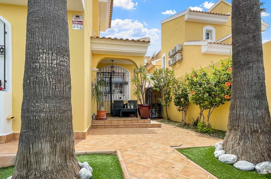Villa in Castillo de Don Juan