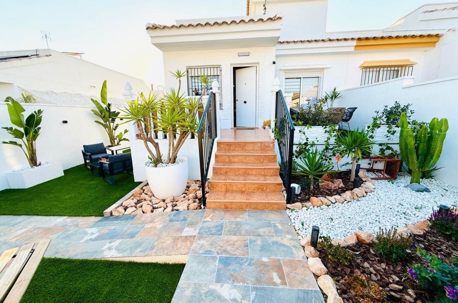 Villa in Jerónimo y Avileses