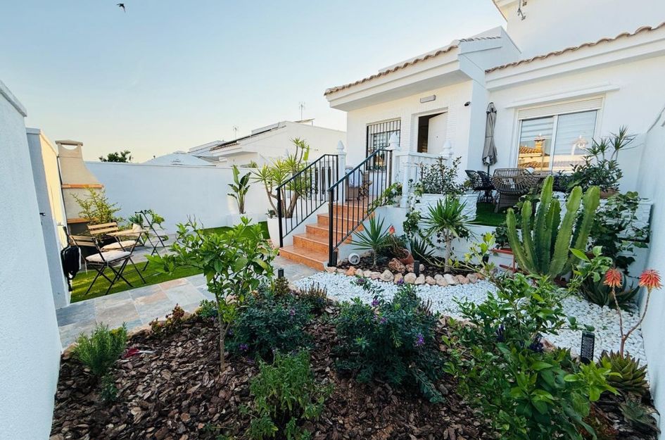 Villa in Jerónimo y Avileses