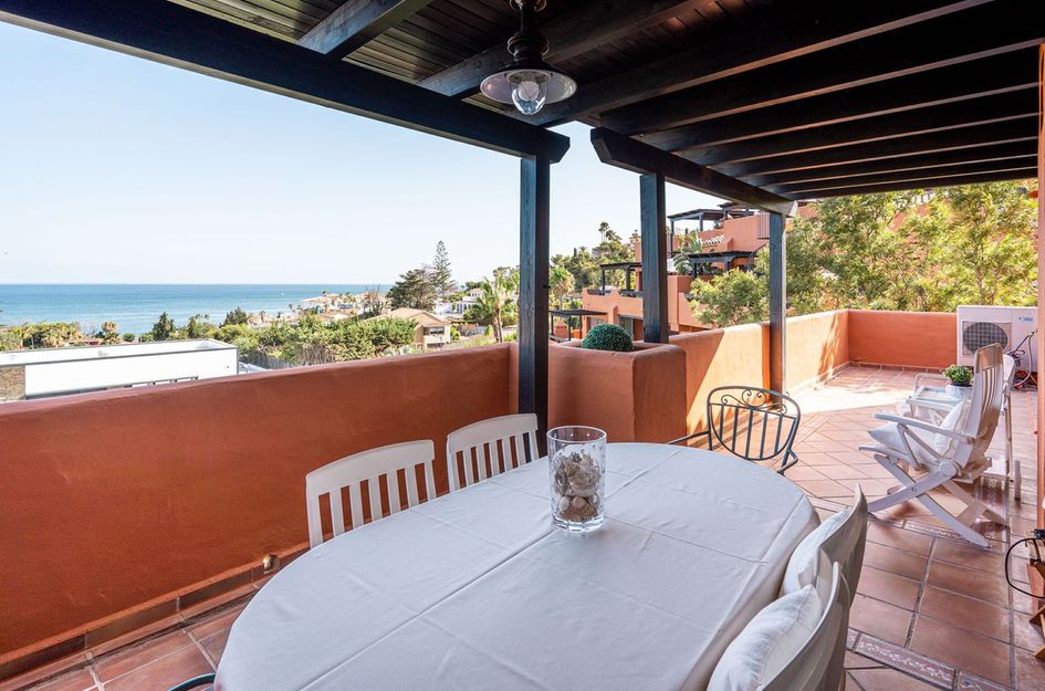 Appartement in Urbanización Puerto de Estepona