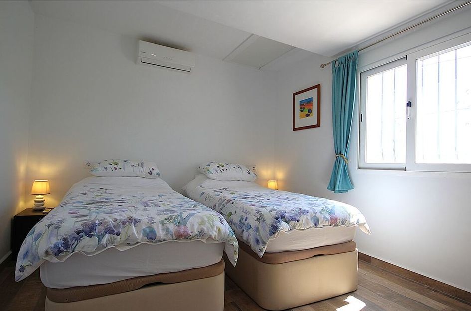 Villa in Orba