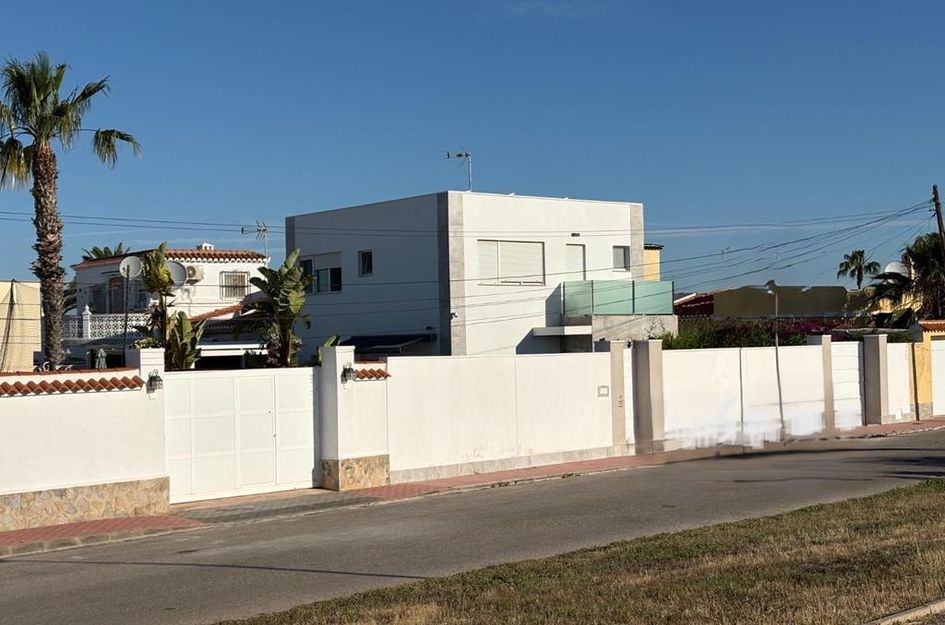 Villa in Torrevieja