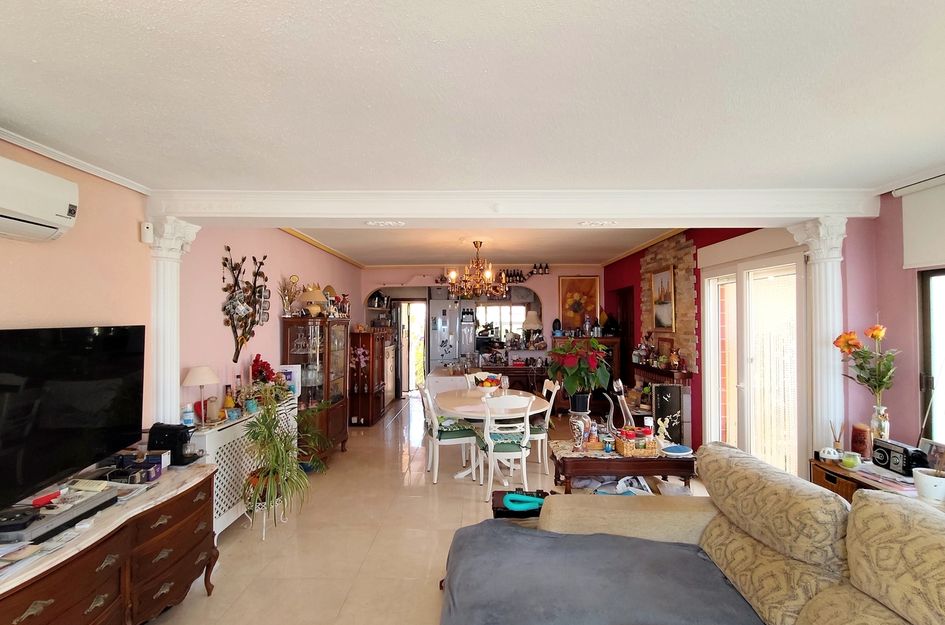 Villa in Quesada