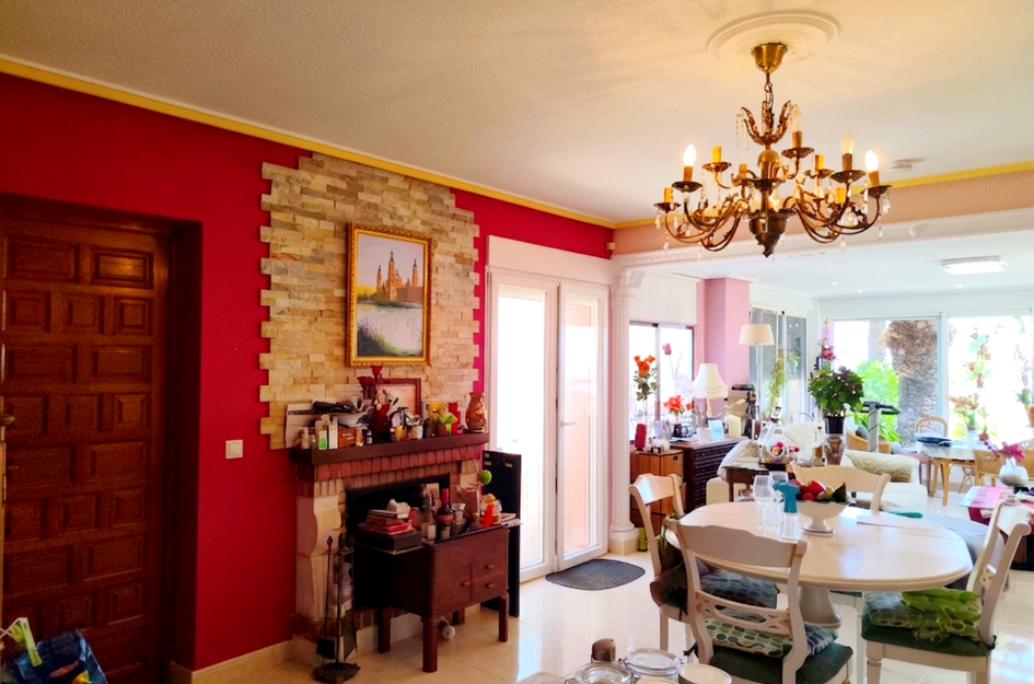 Villa in Quesada