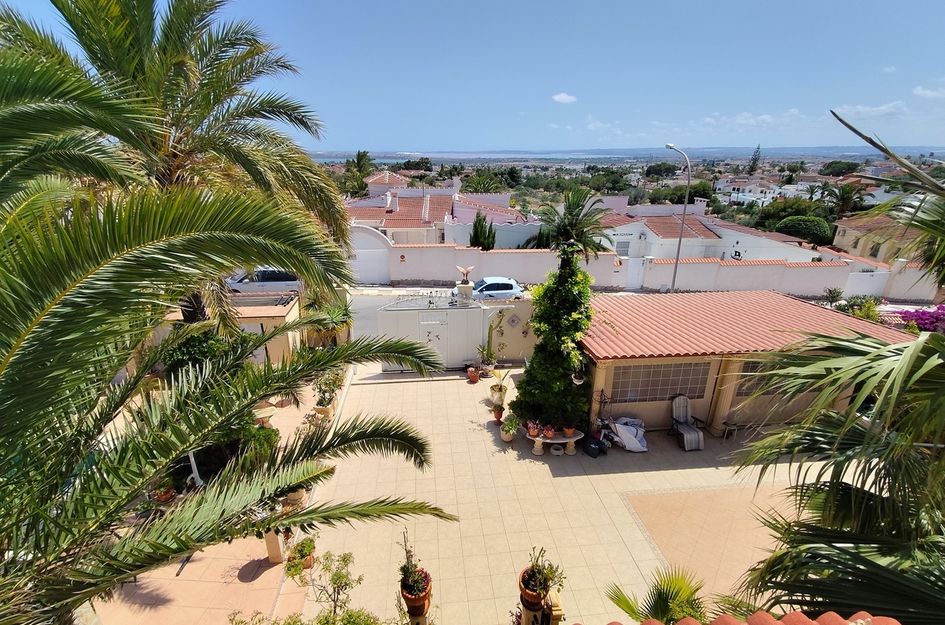 Villa in Quesada