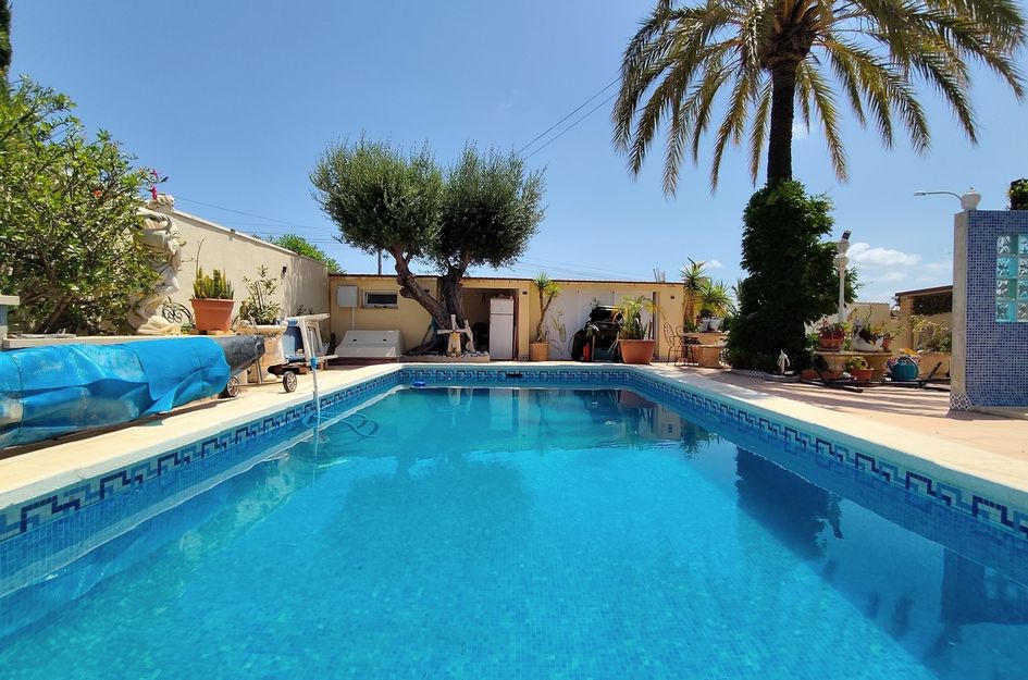 Villa in Quesada
