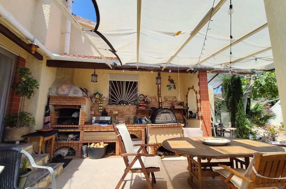 Villa in Quesada