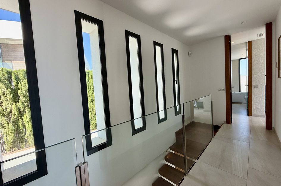 Villa in Golf Badia