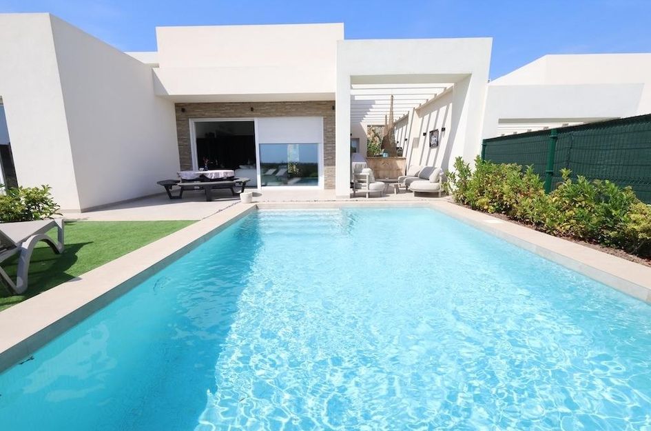 Villa in Algorfa