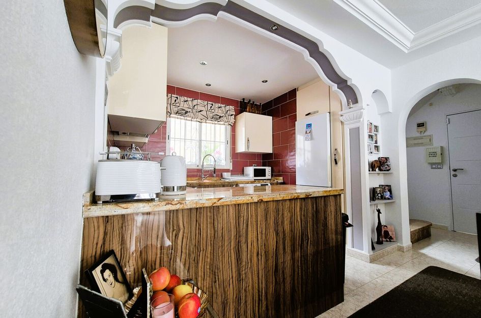Villa in Res. Las Filipinas
