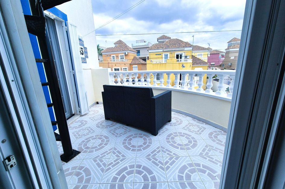 Villa in Res. Las Filipinas