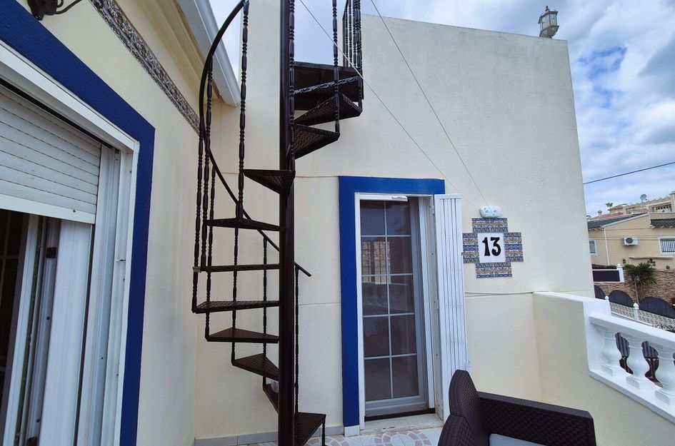 Villa in Res. Las Filipinas