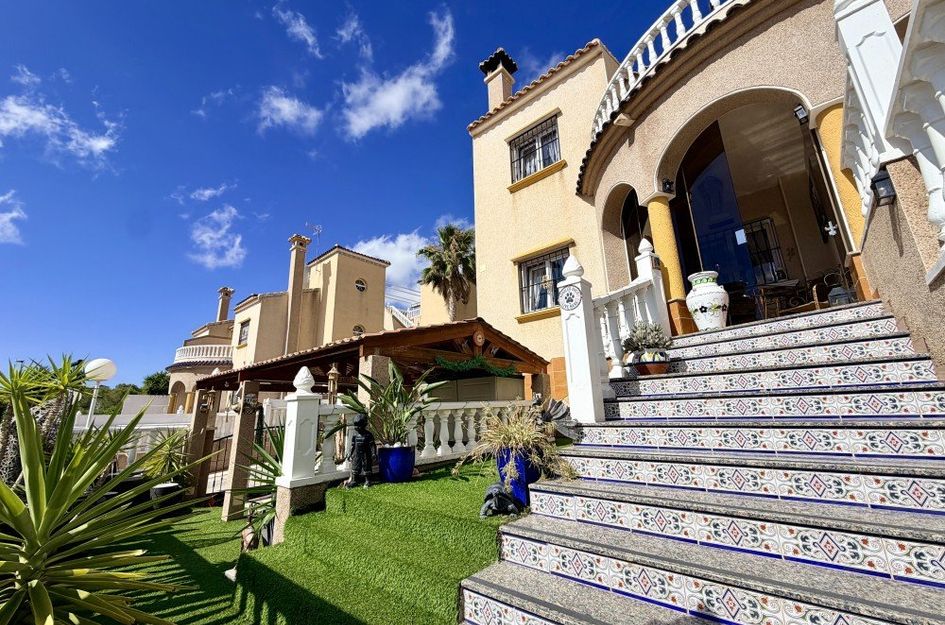 Huis in Villamartin