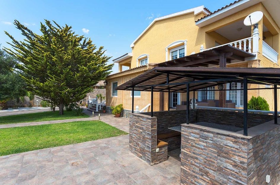 Villa in Dehesa de Campoamor