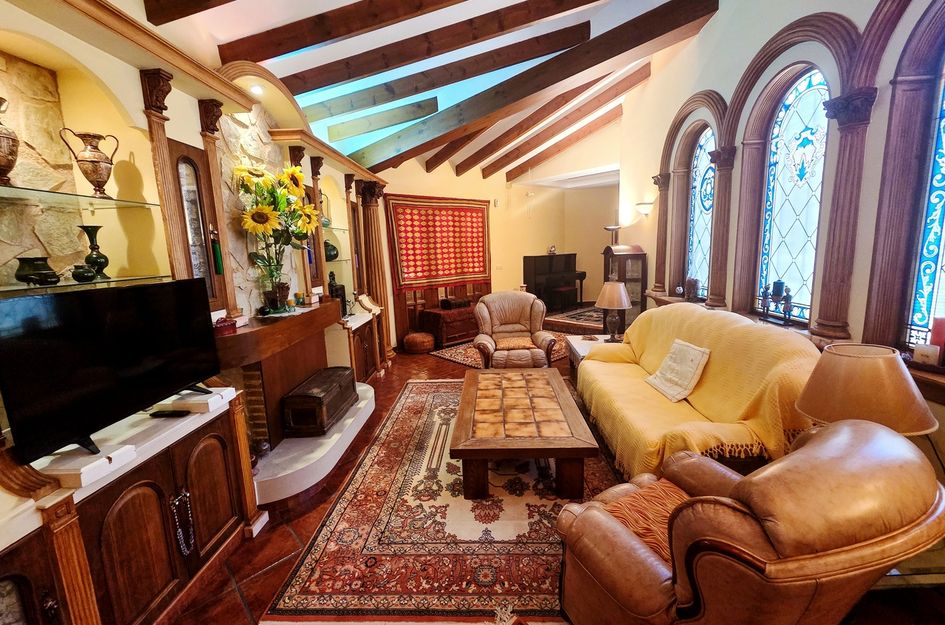 Villa in Elx
