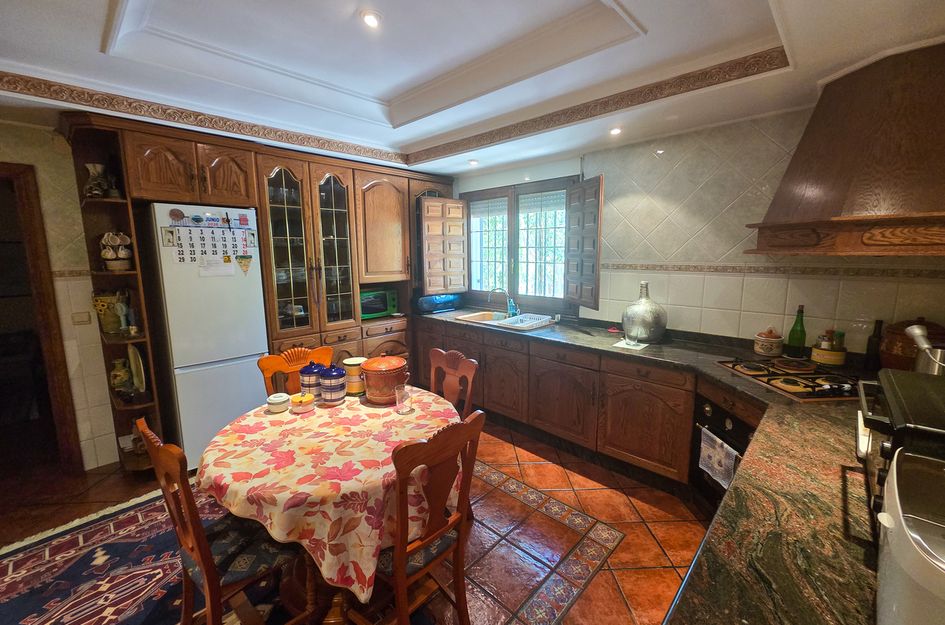 Villa in Elx