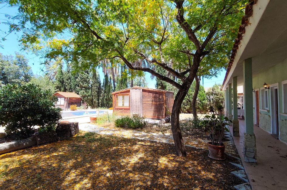 Villa in Elx