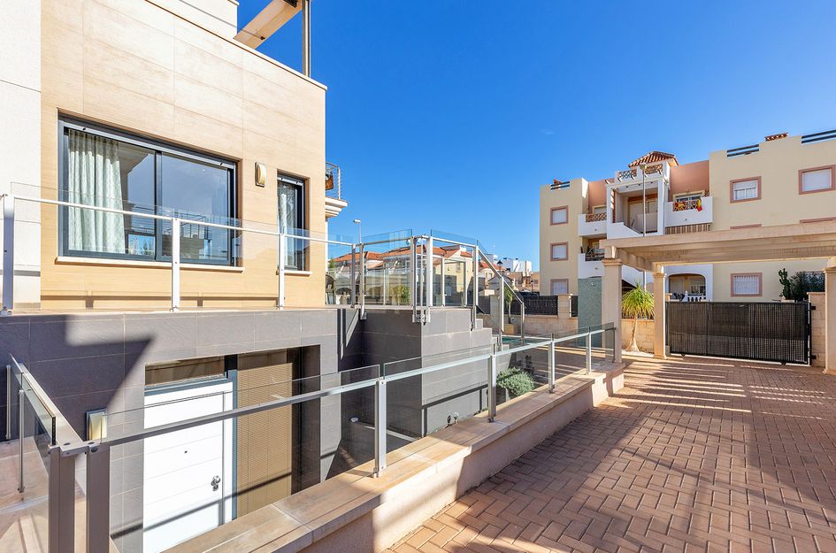 Villa in Orihuela