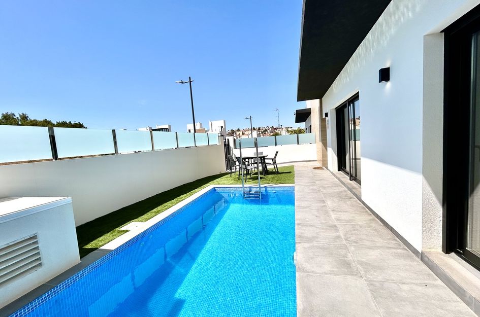 Villa in Villamartin