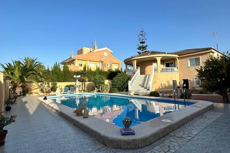 Villa in Torrevieja