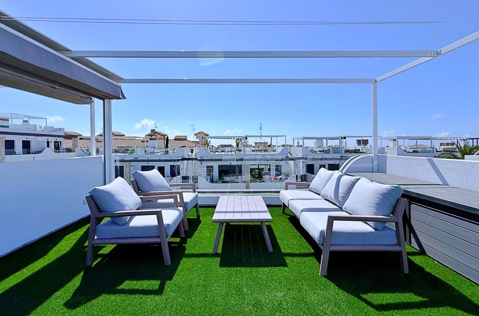 Penthouse in Cabo Roig