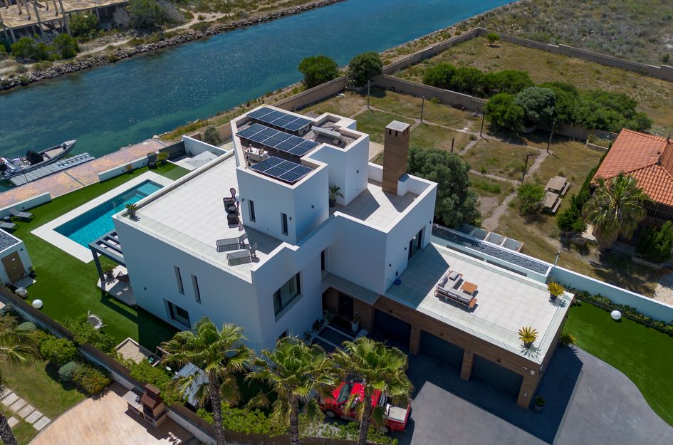 Villa in Santiago de la Ribera