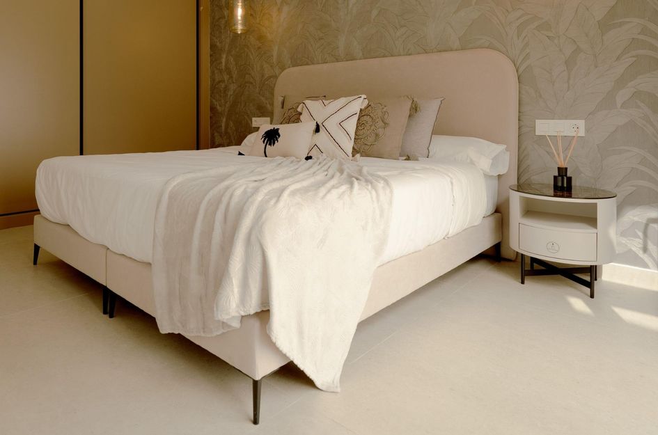 Halfvrijstaand in Heredades