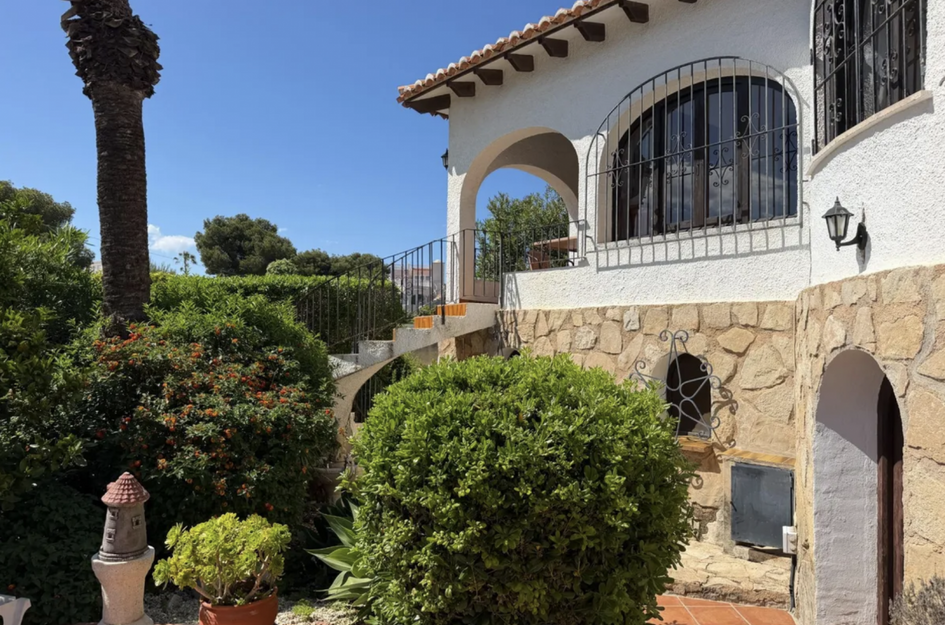 Villa in Media Luna