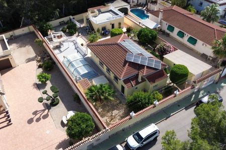 Villa in Pilar de la Horadada