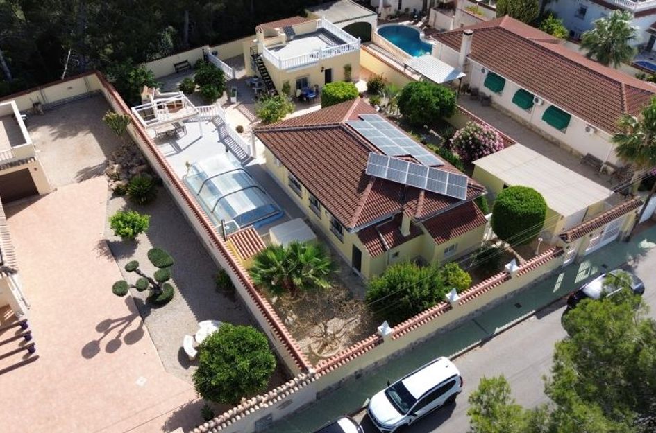 Villa in Pilar de la Horadada
