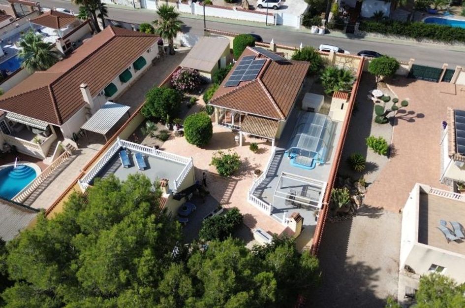 Villa in Pilar de la Horadada
