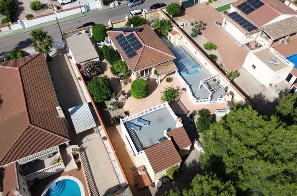 Villa in Pilar de la Horadada