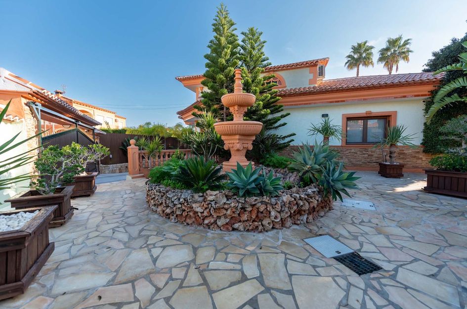 Villa in Calp