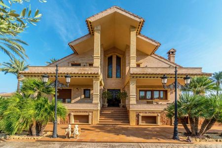 Villa in Molins