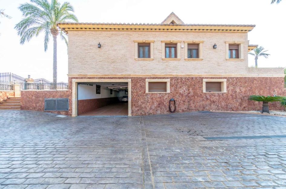 Villa in Molins