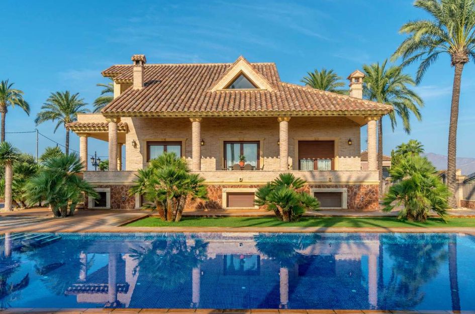 Villa in Molins