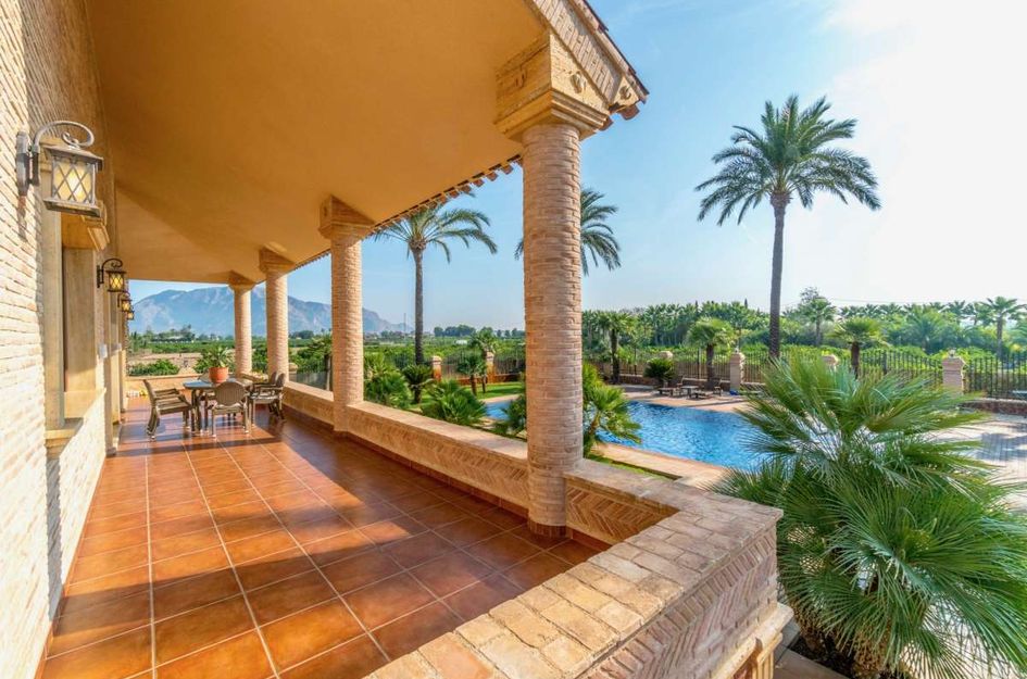 Villa in Molins