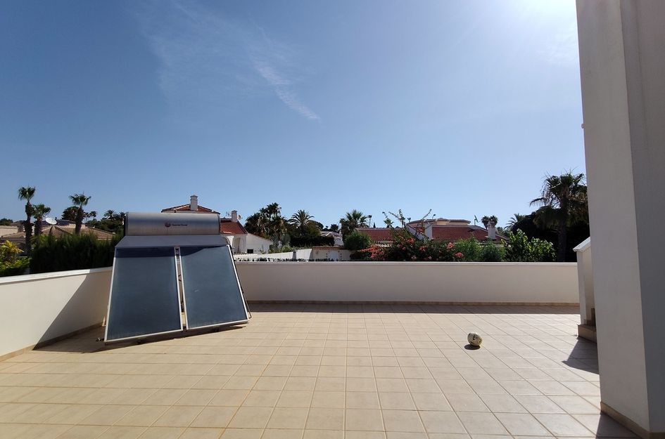 Villa in Quesada