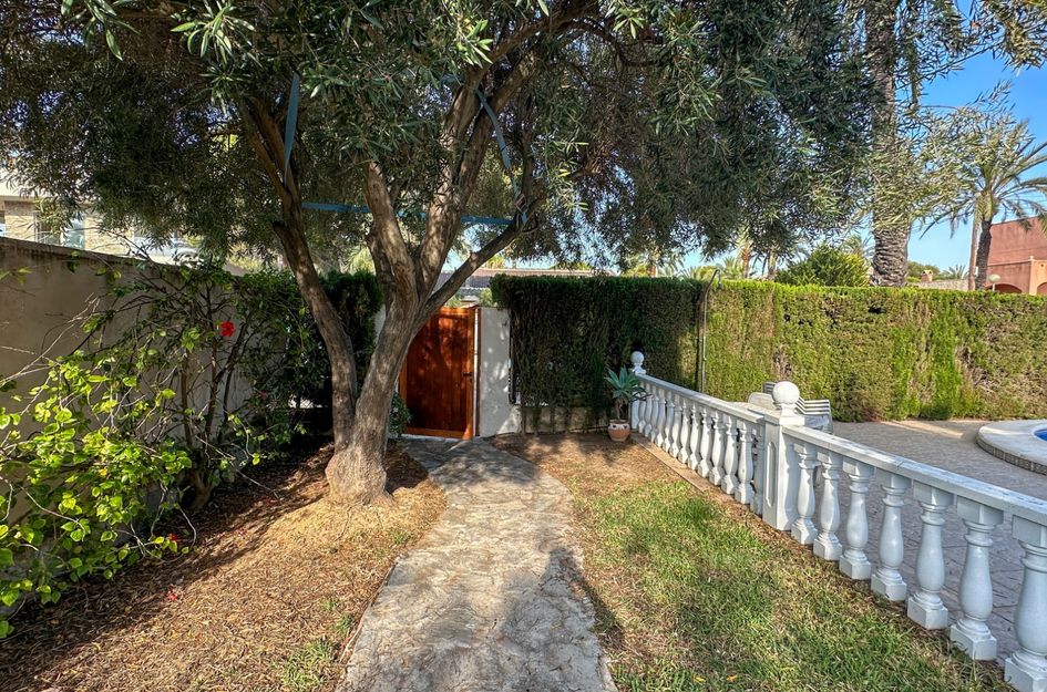 Villa in Cabo Roig